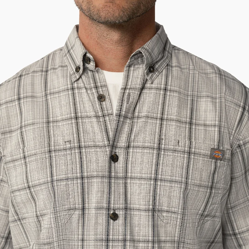 Dickies Men's FLEX Woven Short Sleeve Button-Down Shirt