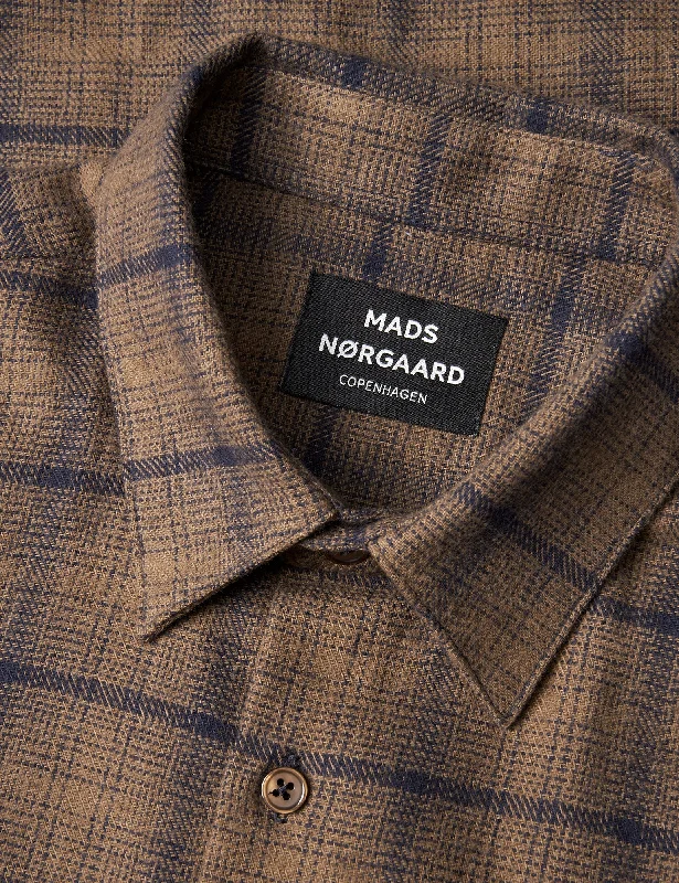 Alaska Flannel Check Sune Shirt, Desert Palm/Deep Well Check